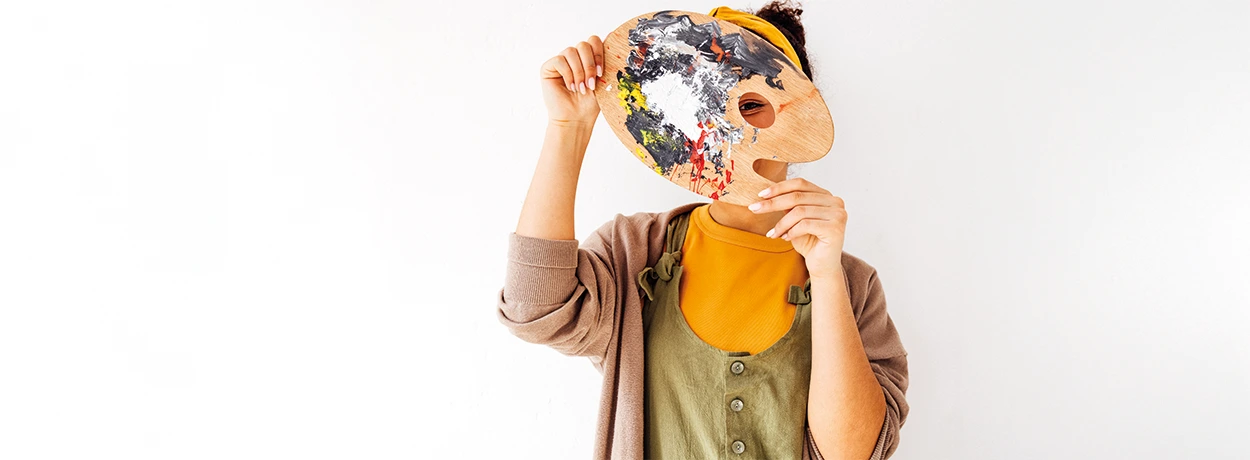 Créativité artistique et kinésiologie – artiste peintre libérant son expression créative et émotionnelle